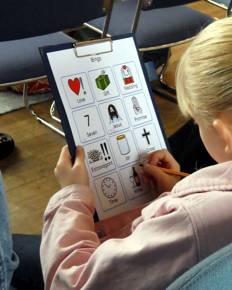 bingo Child completing a visual bingo card